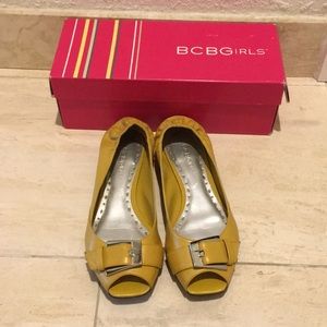 BCBG Girl yellow flats